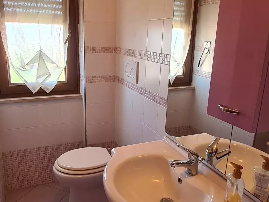 Immagine 14 di Appartamento in vendita  a Livorno