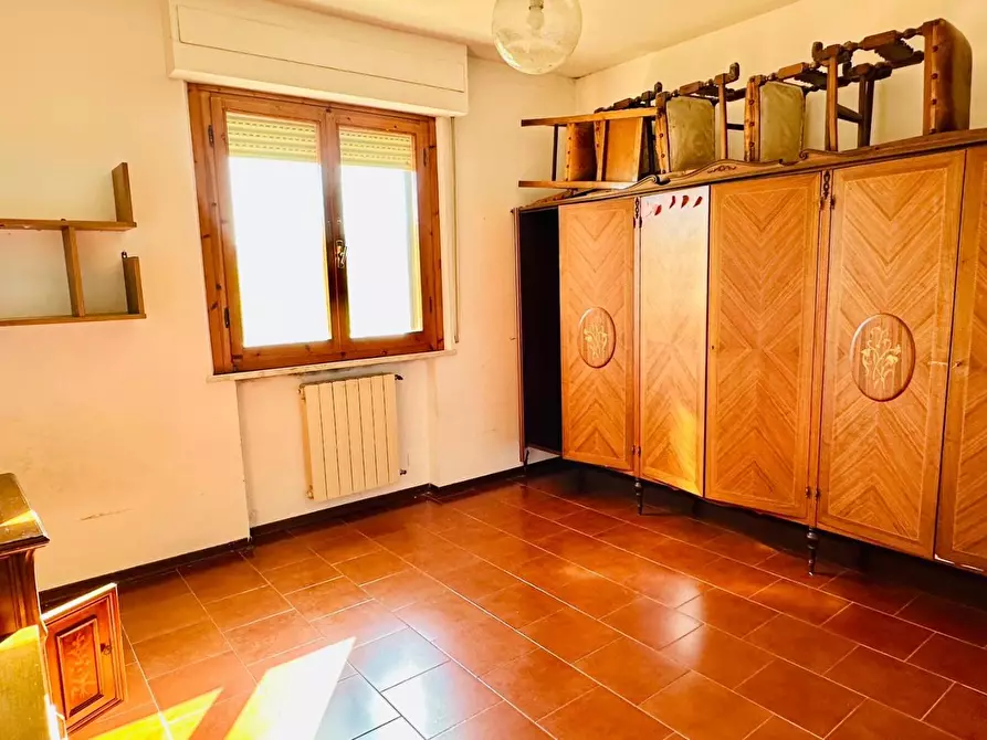 Immagine 22 di Appartamento in vendita  a Siena