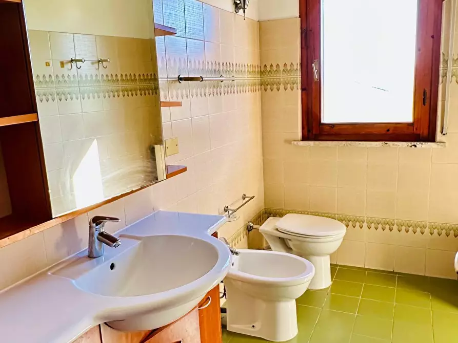 Immagine 12 di Appartamento in vendita  a Siena