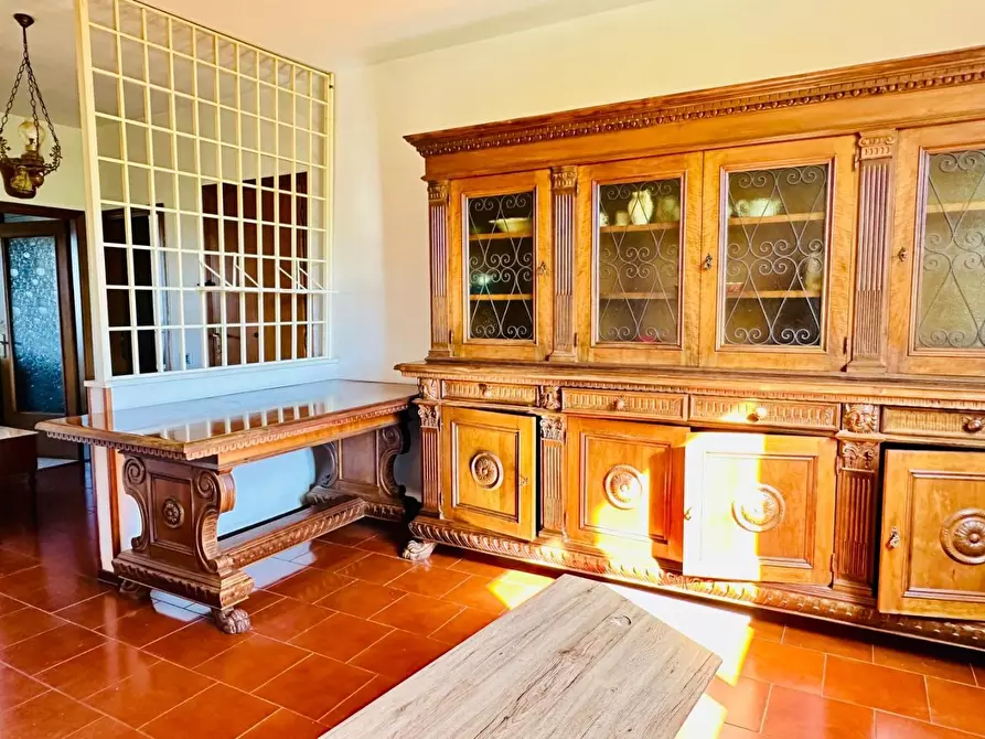 Immagine 9 di Appartamento in vendita  a Siena