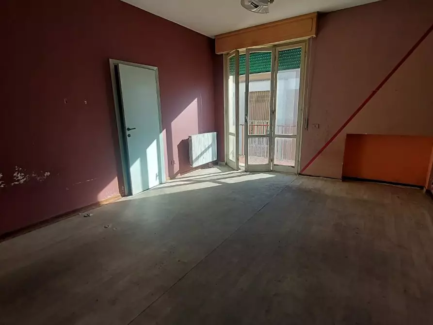 Immagine 2 di Appartamento in vendita  a Pontedera