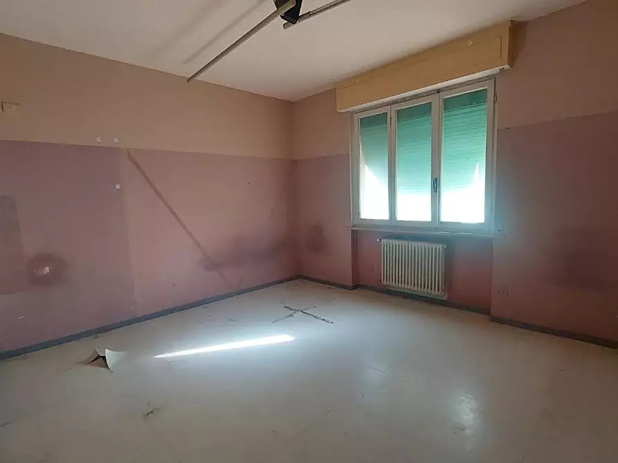 Immagine 7 di Appartamento in vendita  a Pontedera