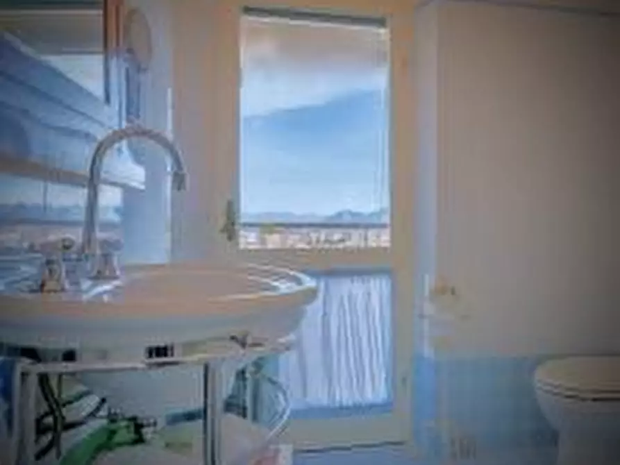 Immagine 22 di Mansarda in vendita  a Pisa