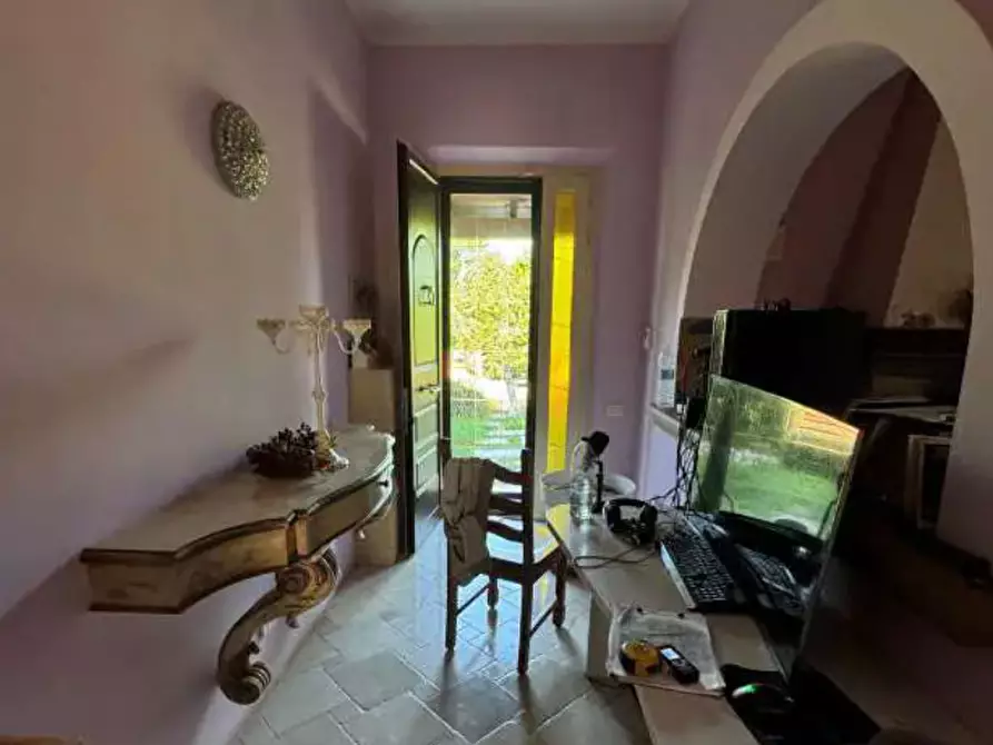 Immagine 10 di Casa bifamiliare in vendita  a Rosignano Marittimo