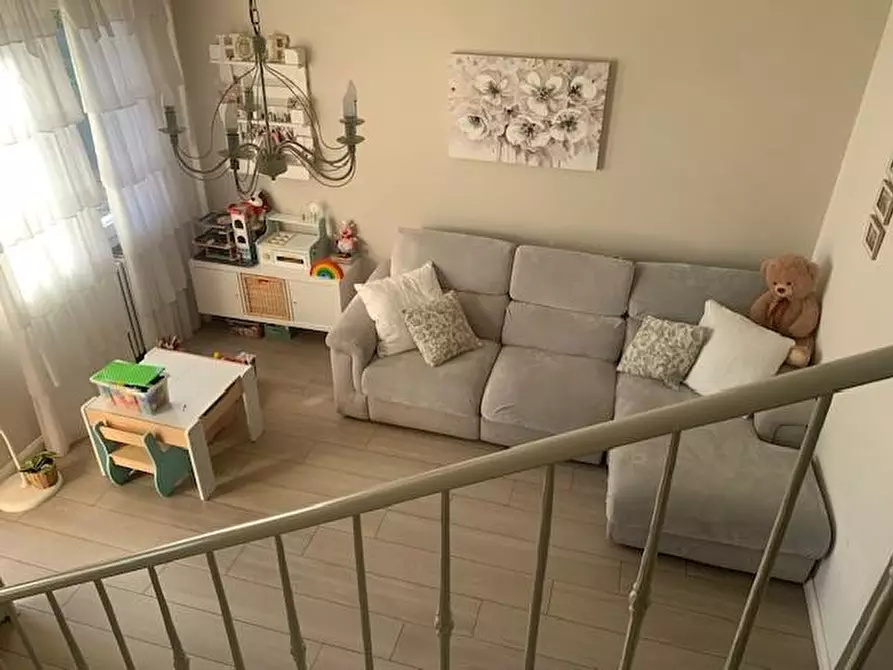 Immagine 18 di Villetta a schiera in vendita  a Massa E Cozzile