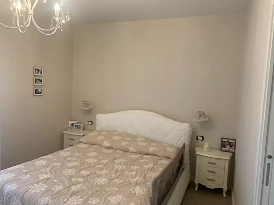 Immagine 26 di Villetta a schiera in vendita  a Massa E Cozzile