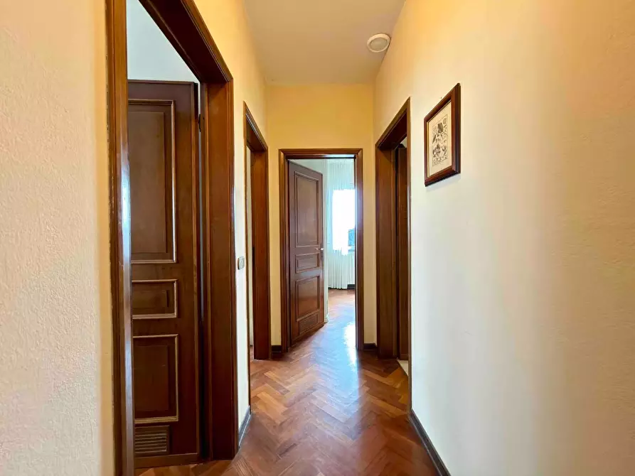 Immagine 14 di Casa bifamiliare in vendita  a Capannori