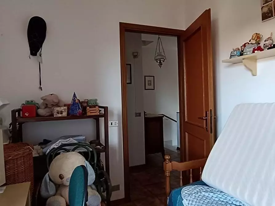 Immagine 16 di Porzione di casa in vendita  a Carrara