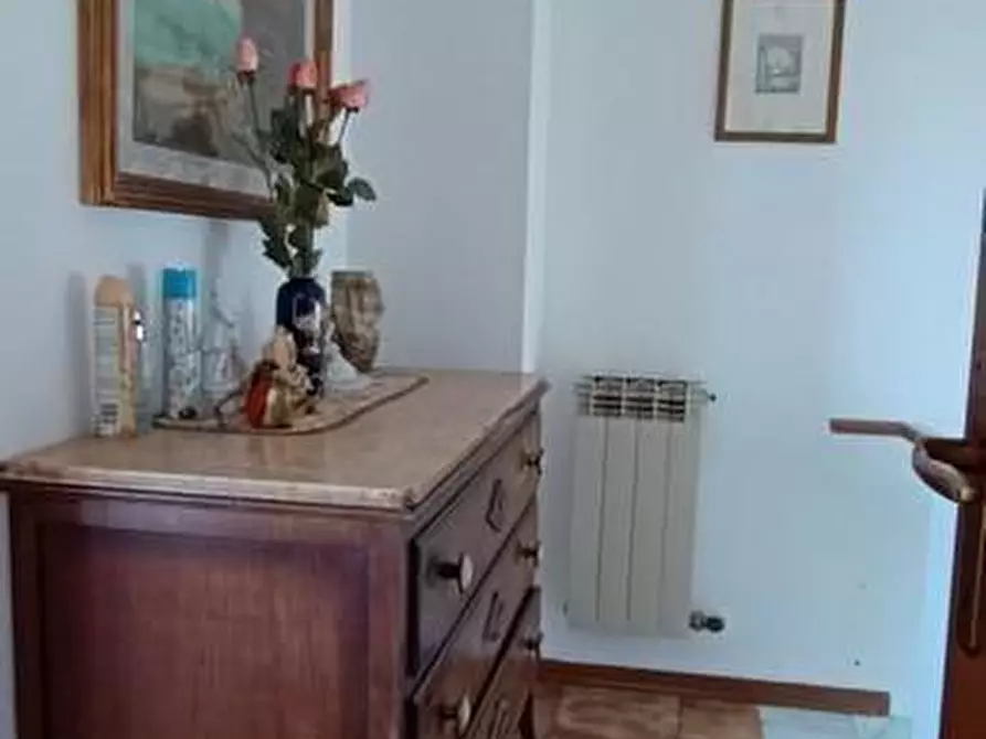 Immagine 27 di Porzione di casa in vendita  a Carrara