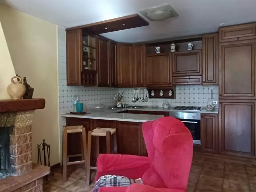 Immagine 33 di Porzione di casa in vendita  a Carrara