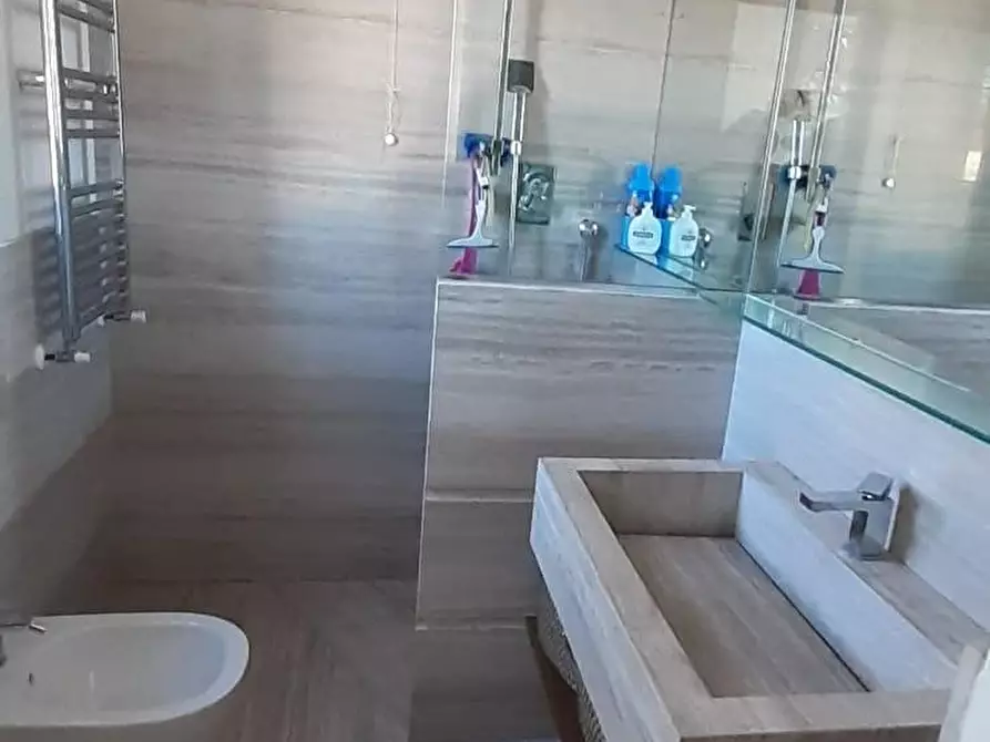 Immagine 7 di Terratetto in vendita  a Carrara