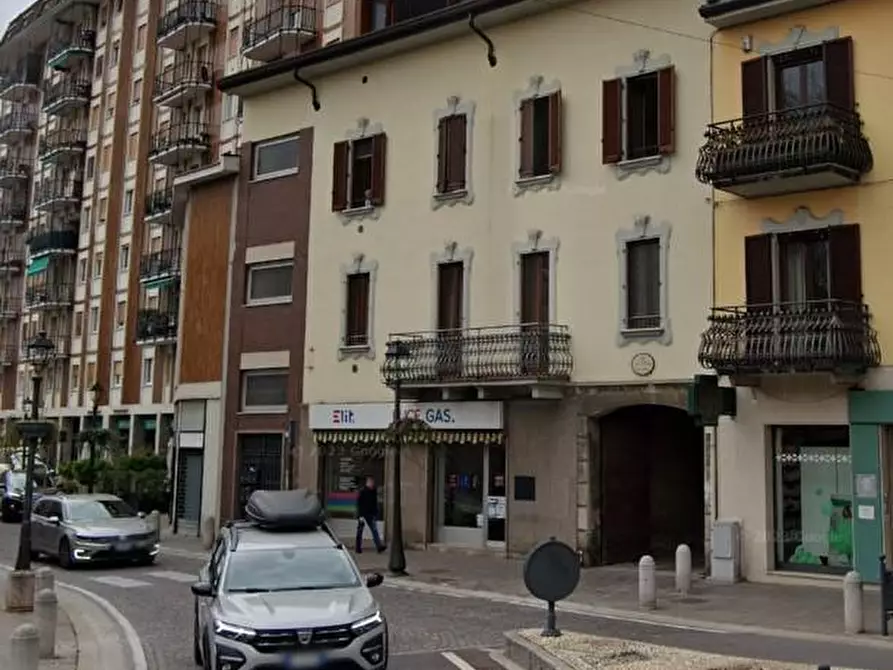 Immagine 1 di Appartamento in vendita  a Bollate