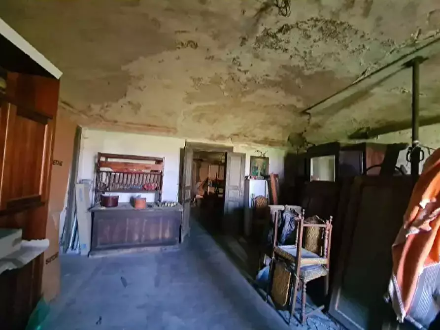 Immagine 14 di Casa colonica in vendita  a Ciriè
