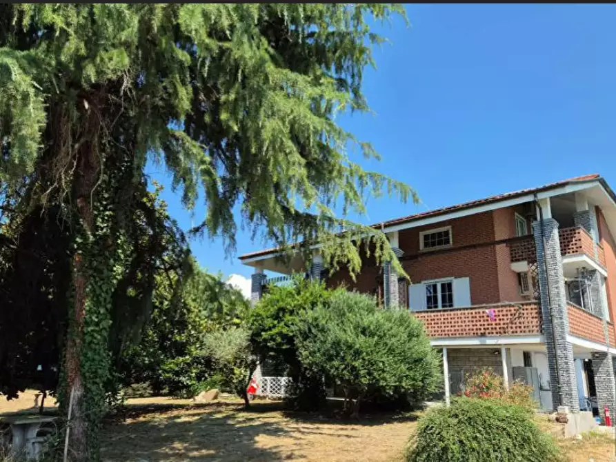 Immagine 1 di Villa in vendita  a Bosconero