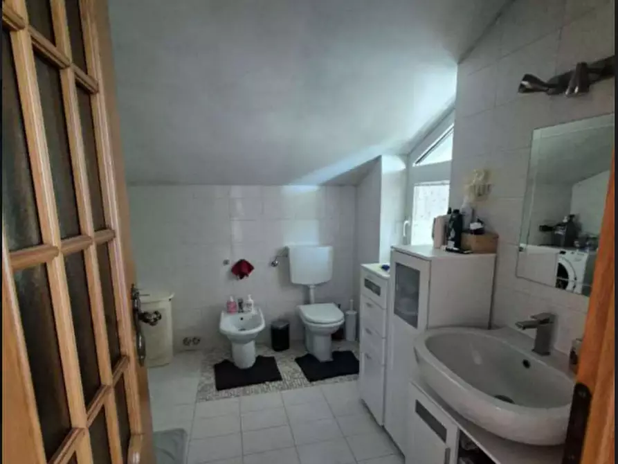 Immagine 25 di Villa in vendita  a Bosconero