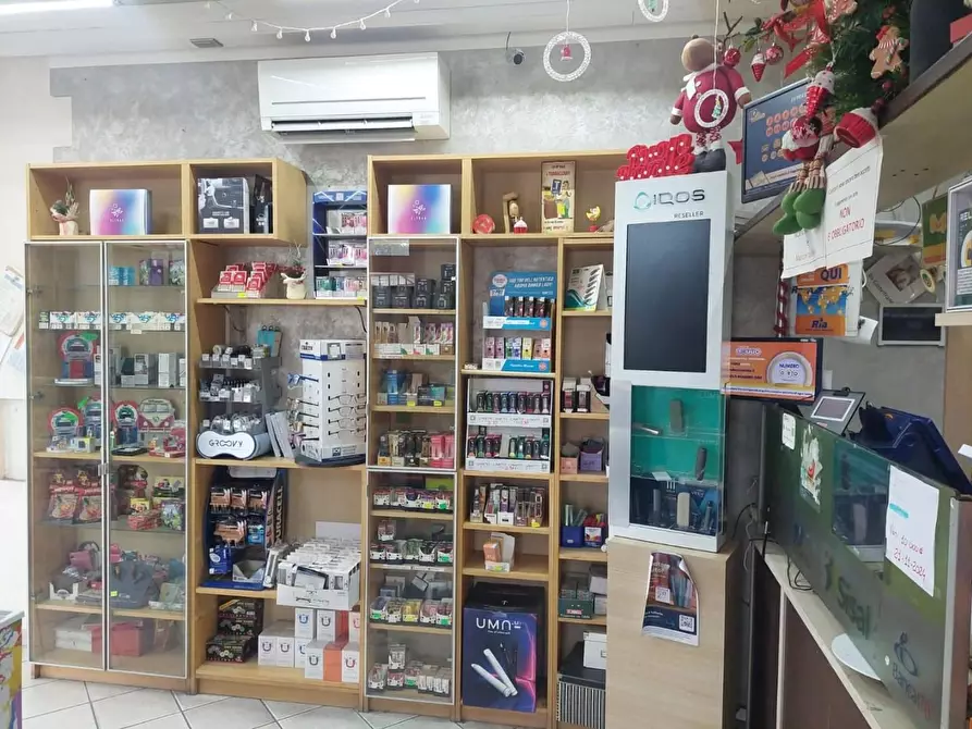 Immagine 1 di Attività commerciale in vendita  a Castelfranco Di Sotto