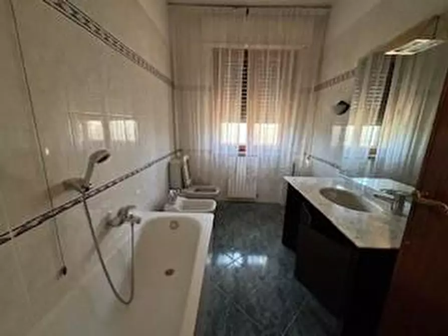 Immagine 17 di Casa bifamiliare in vendita  a San Giuliano Terme