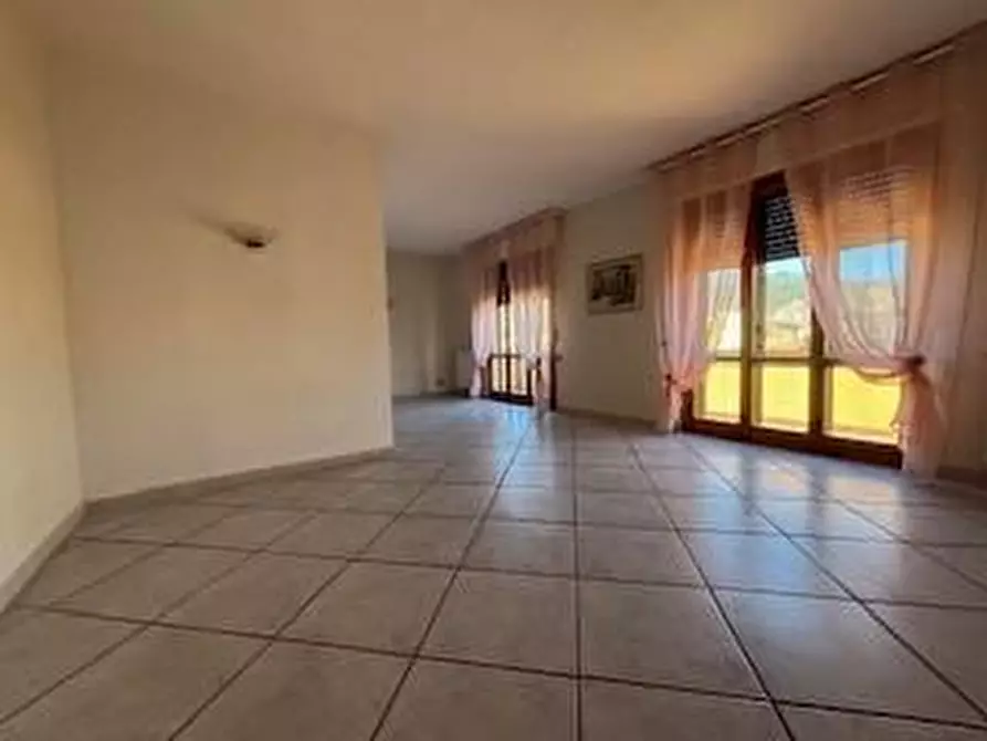 Immagine 9 di Casa bifamiliare in vendita  a San Giuliano Terme