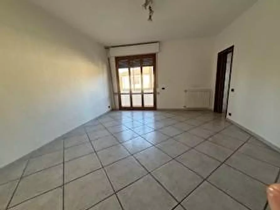 Immagine 11 di Casa bifamiliare in vendita  a San Giuliano Terme