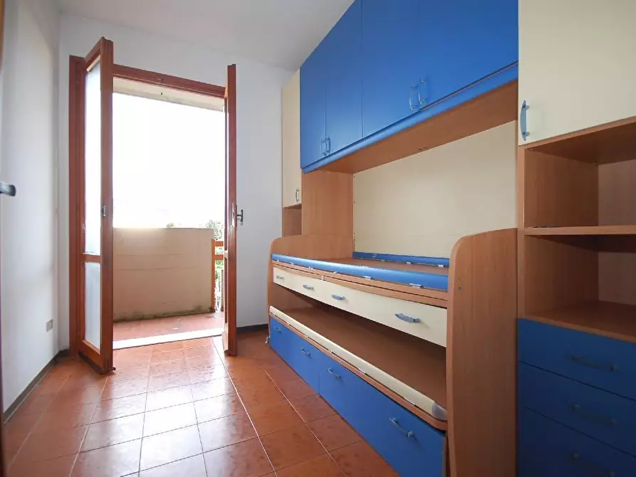 Immagine 14 di Villetta a schiera in vendita  a Massa