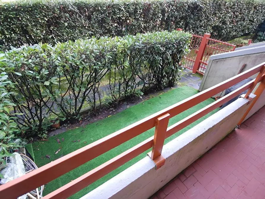 Immagine 5 di Villetta a schiera in vendita  a Massa