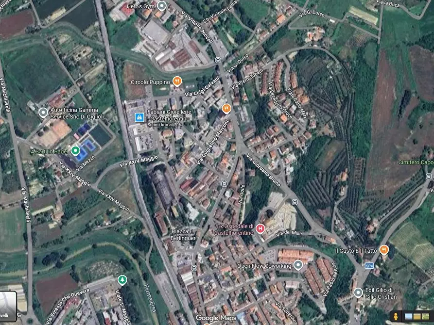 Immagine 5 di Casa bifamiliare in vendita  a Castelfiorentino