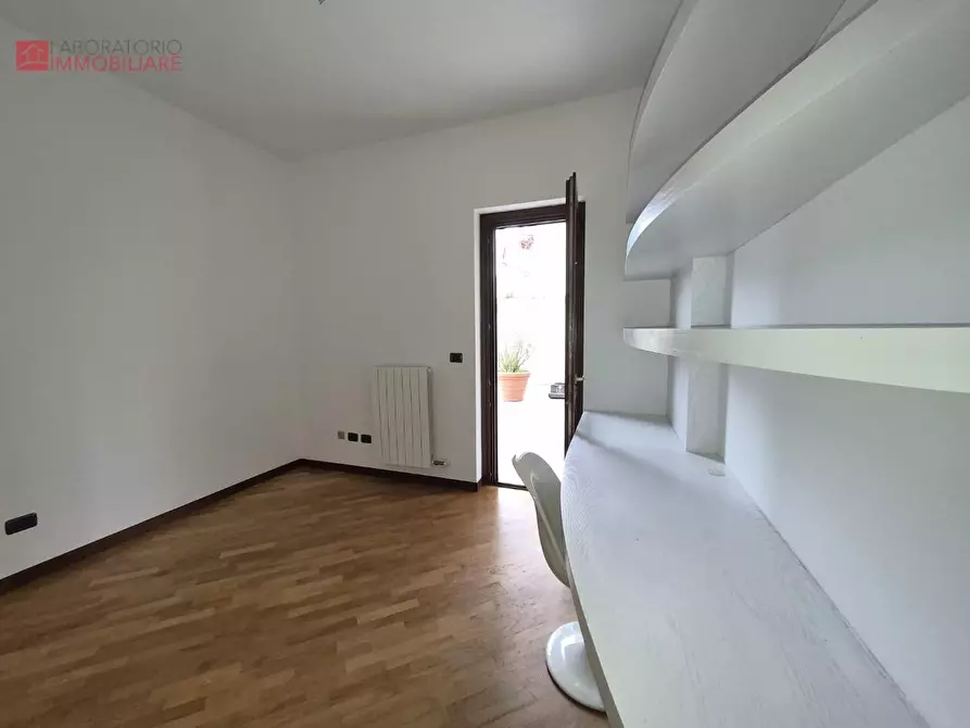 Immagine 13 di Appartamento in affitto  a Lecce