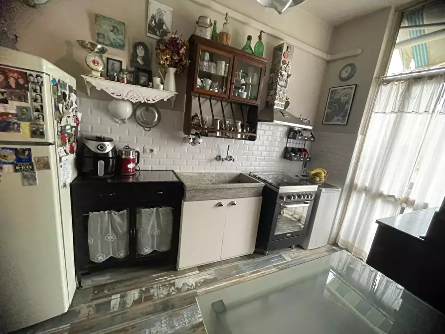 Immagine 26 di Appartamento in vendita  a Pontedera