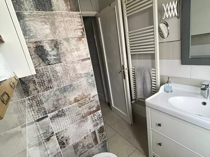 Immagine 15 di Appartamento in vendita  a Pontedera