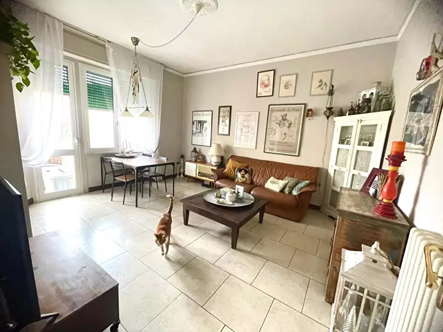 Immagine 2 di Appartamento in vendita  a Pontedera