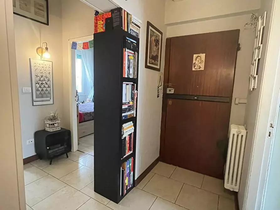 Immagine 22 di Appartamento in vendita  a Pontedera