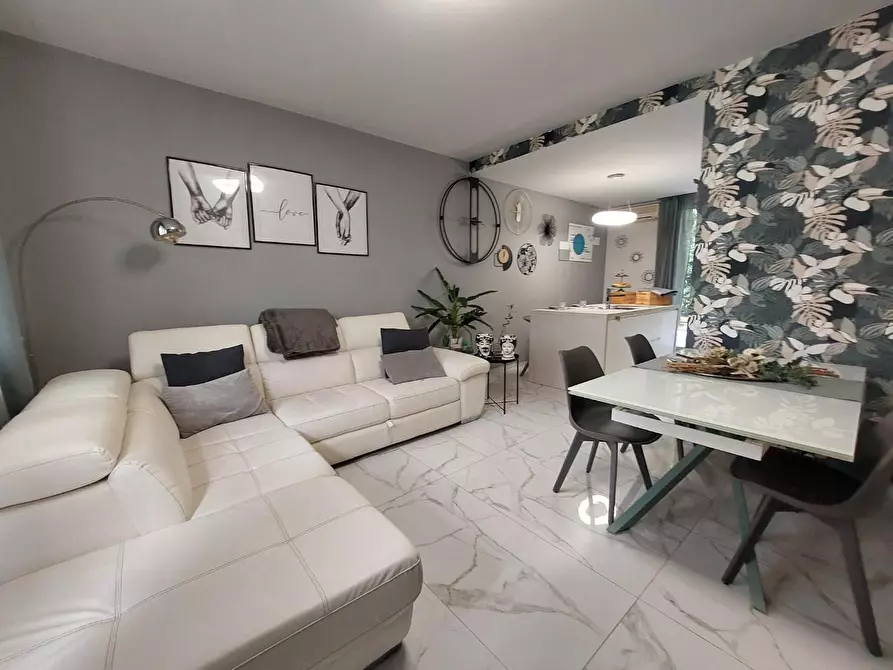 Immagine 1 di Appartamento in vendita  a Terricciola