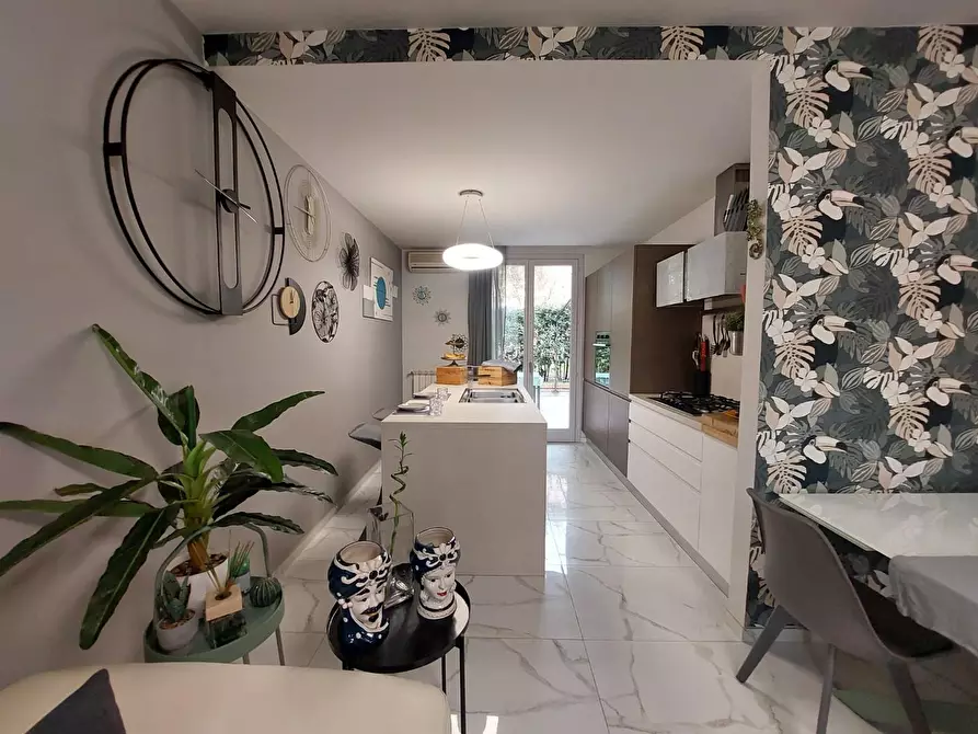 Immagine 4 di Appartamento in vendita  a Terricciola