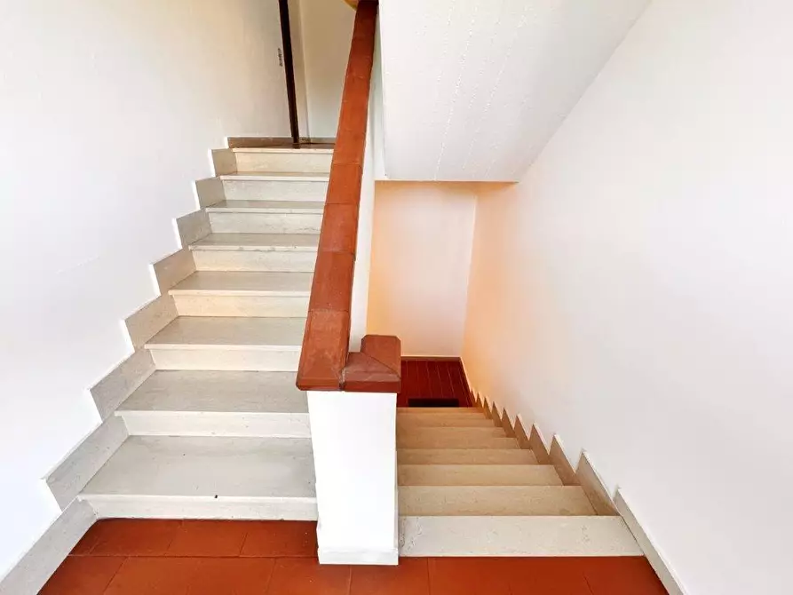 Immagine 3 di Appartamento in vendita  a Santa Maria A Monte