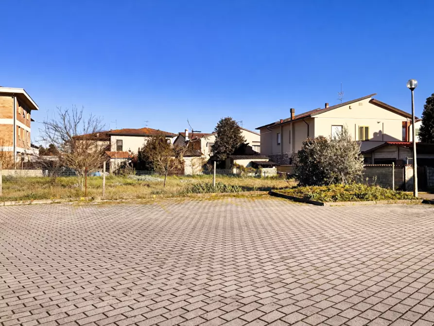 Immagine 32 di Appartamento in vendita  a Santa Maria A Monte