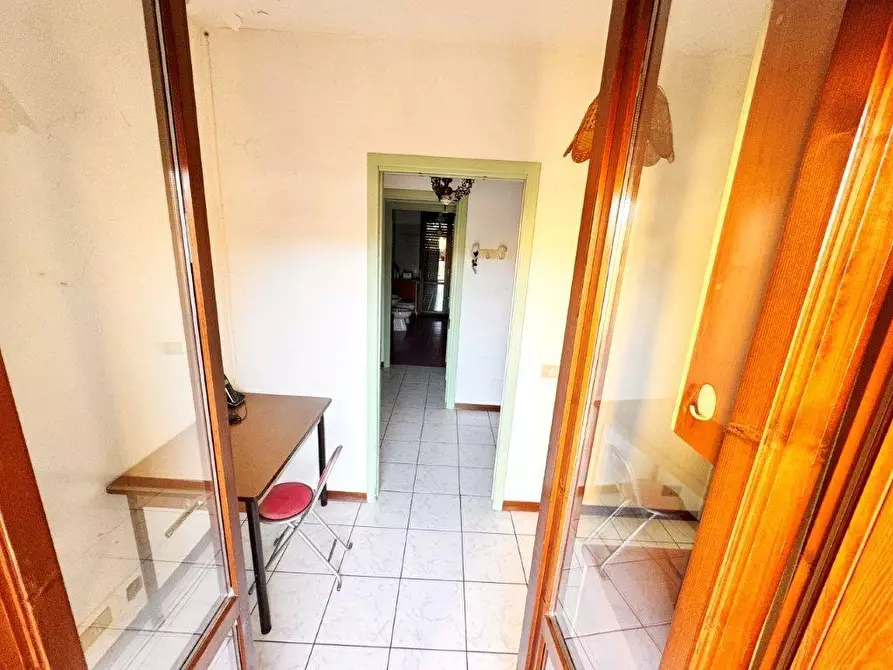 Immagine 18 di Appartamento in vendita  a Santa Maria A Monte