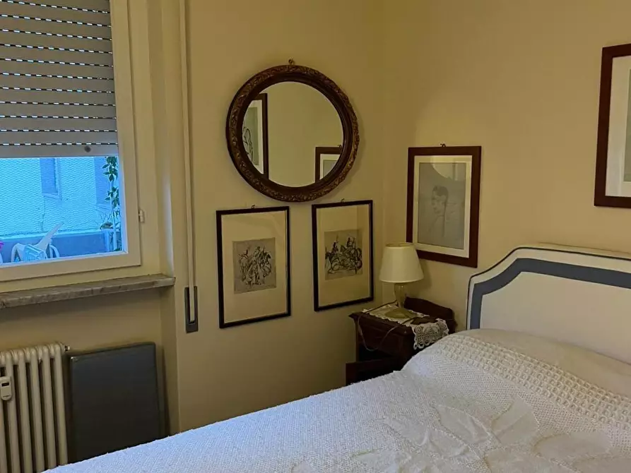 Immagine 41 di Appartamento in vendita  a Carrara