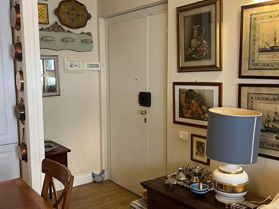 Immagine 18 di Appartamento in vendita  a Carrara