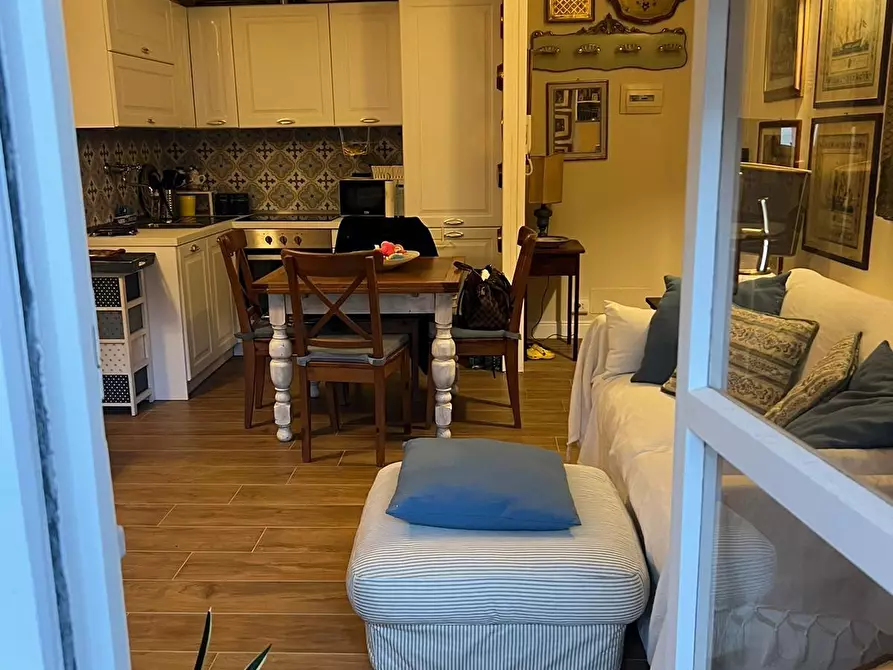 Immagine 68 di Appartamento in vendita  a Carrara