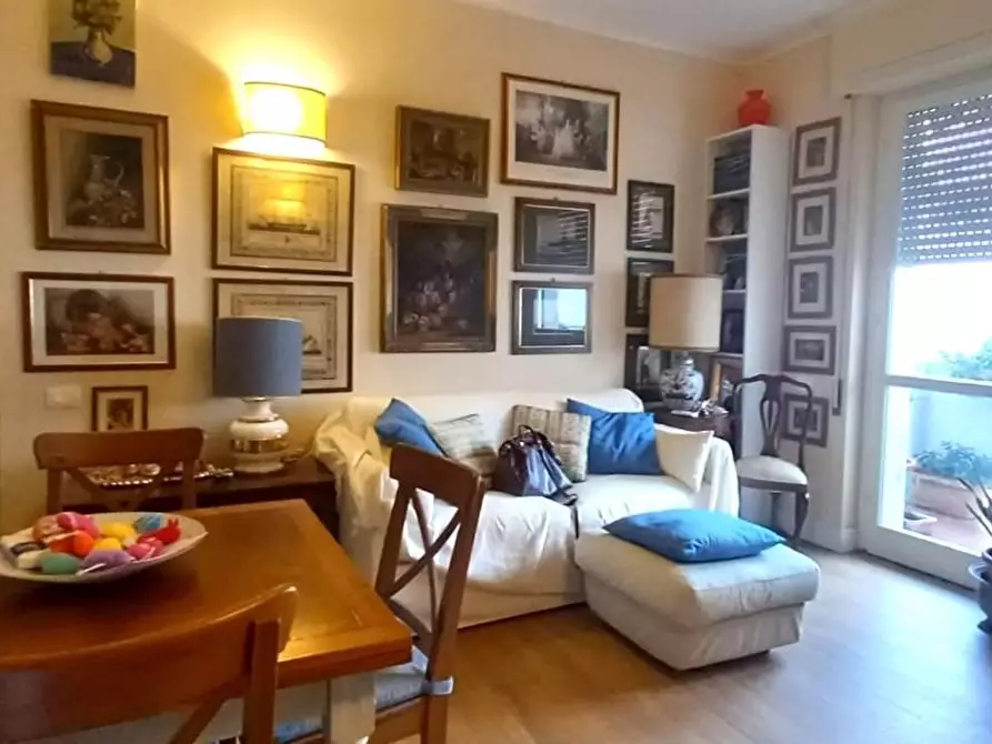 Immagine 22 di Appartamento in vendita  a Carrara