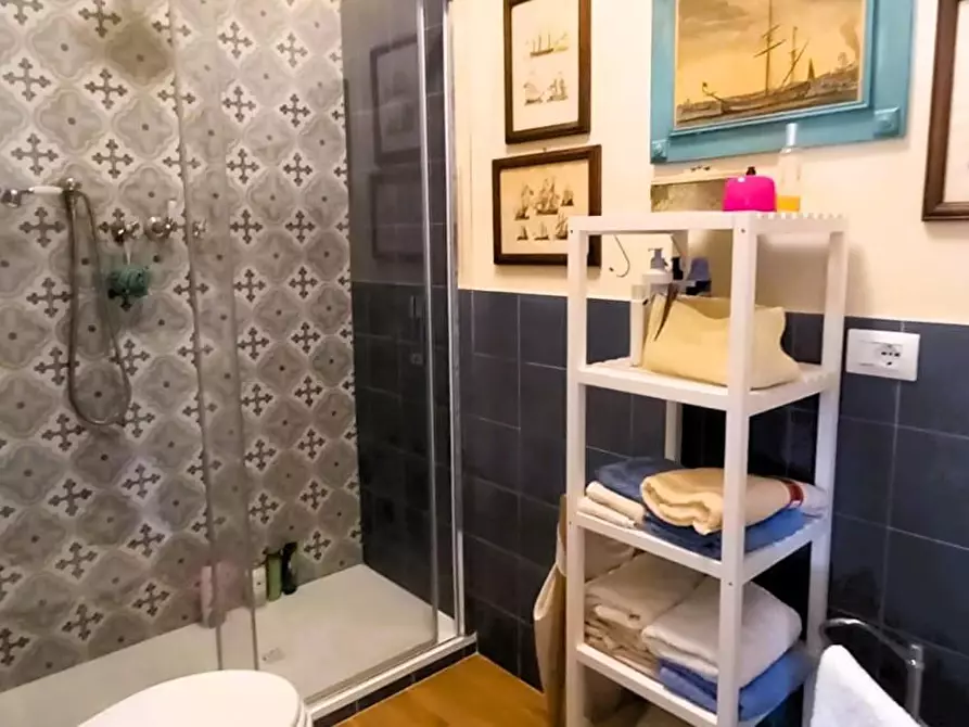 Immagine 97 di Appartamento in vendita  a Carrara