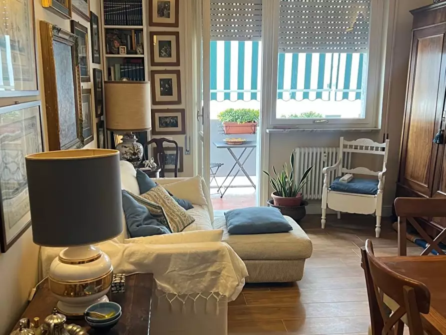 Immagine 4 di Appartamento in vendita  a Carrara