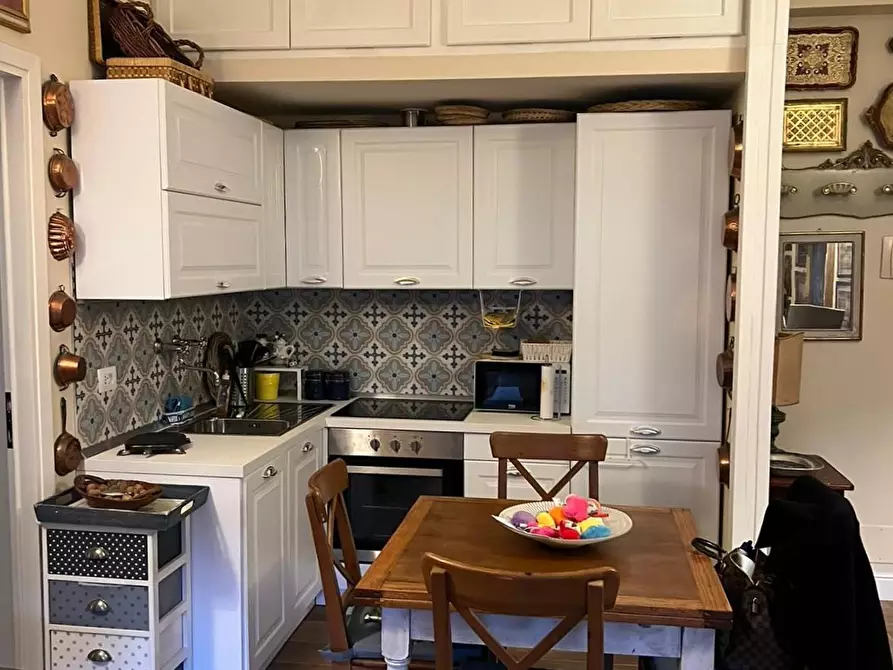 Immagine 30 di Appartamento in vendita  a Carrara