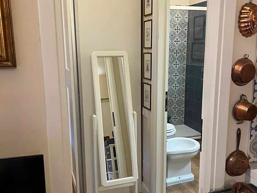 Immagine 85 di Appartamento in vendita  a Carrara