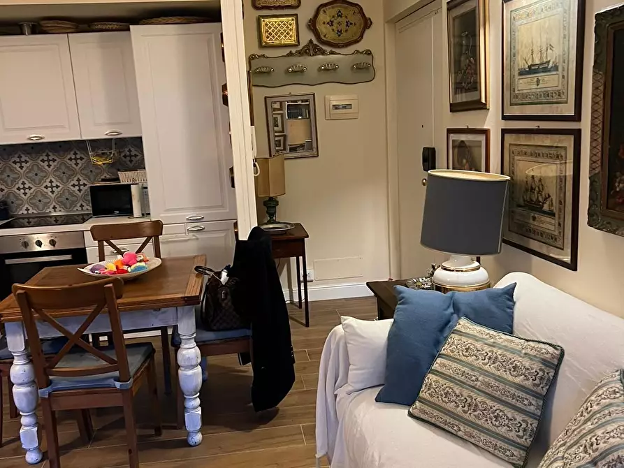 Immagine 76 di Appartamento in vendita  a Carrara