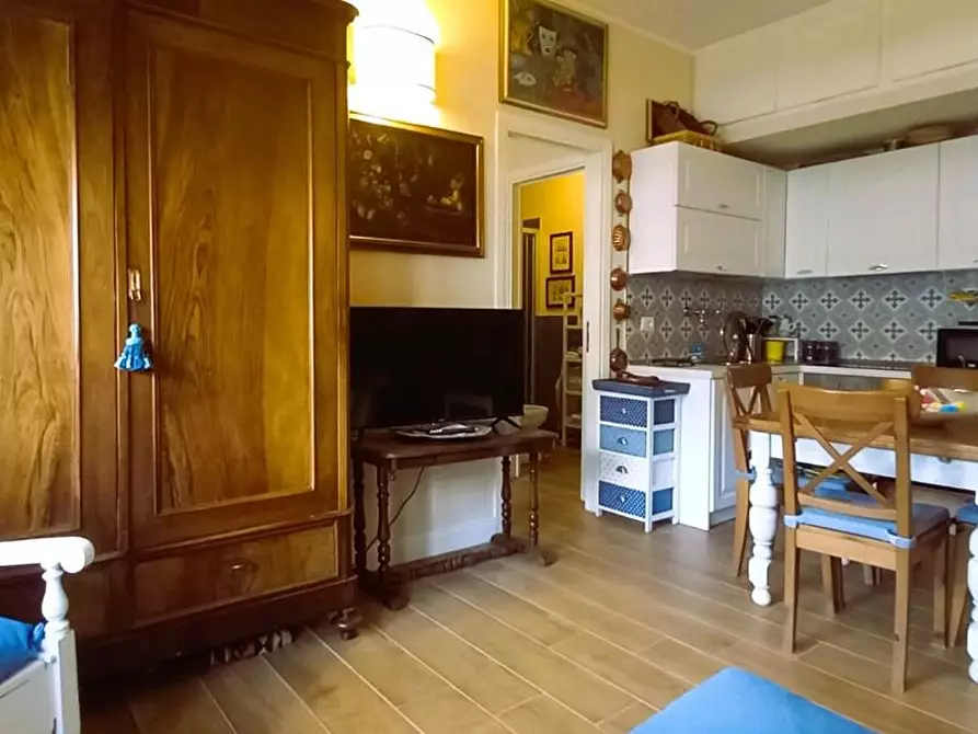 Immagine 57 di Appartamento in vendita  a Carrara