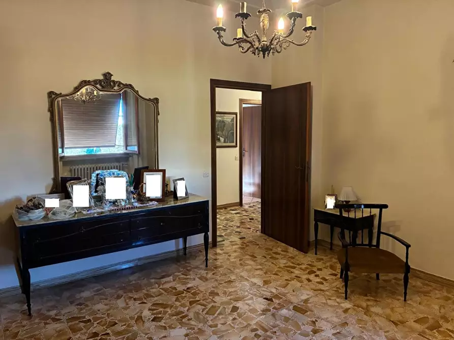 Immagine 9 di Appartamento in vendita  a Poggibonsi