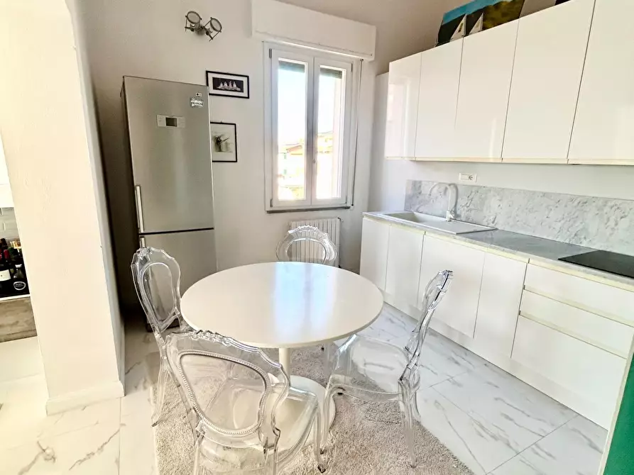 Immagine 9 di Appartamento in vendita  a Pisa