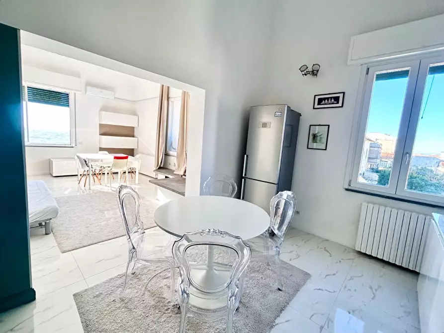 Immagine 5 di Appartamento in vendita  a Pisa