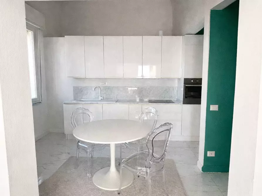 Immagine 8 di Appartamento in vendita  a Pisa